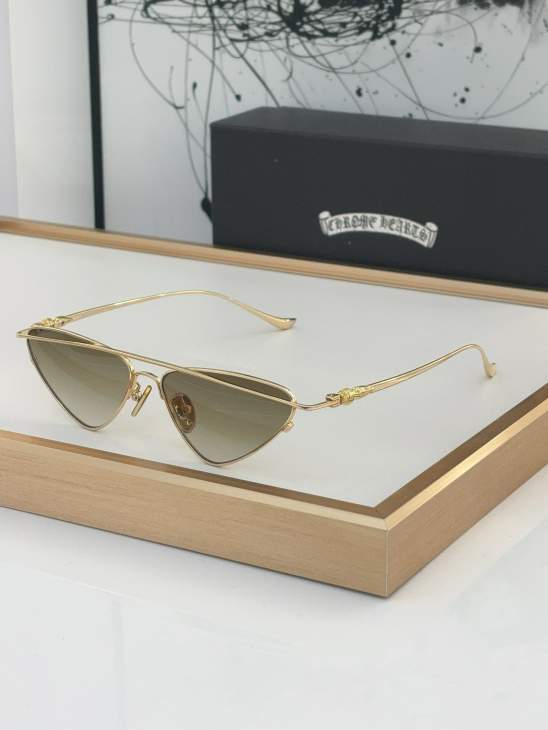 Picture of Chrome Hearts Sunglasses _SKUfw55829696fw